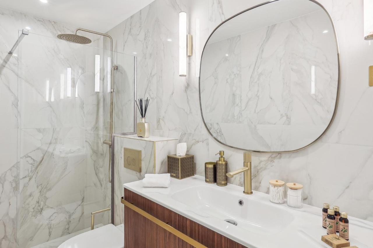 Suite Luxueuse Avec Jardin Prive Sauna Et Jacuzzi Paris Ngoại thất bức ảnh